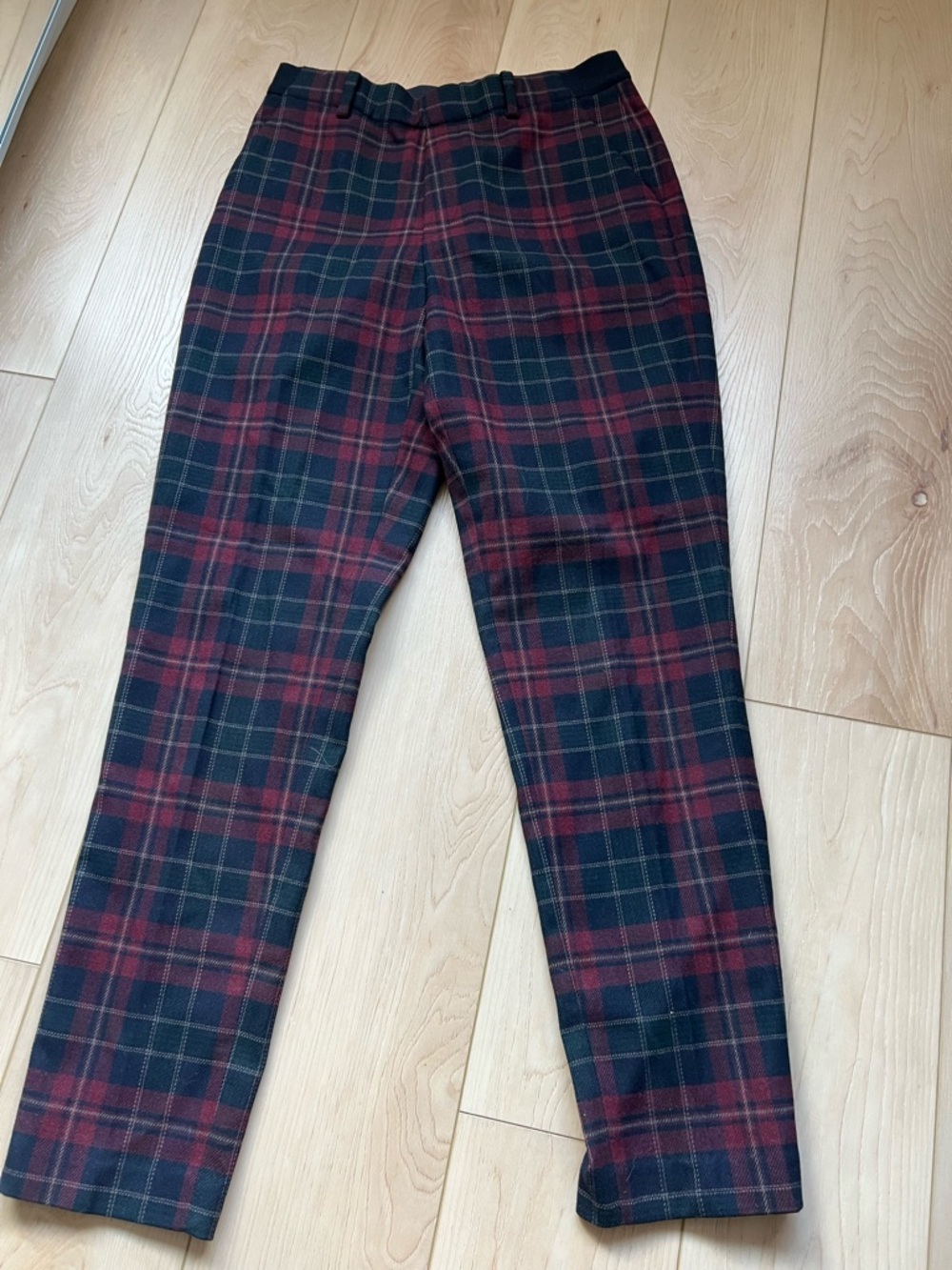 Women’s Plaid Tapered Pants - Red/Black